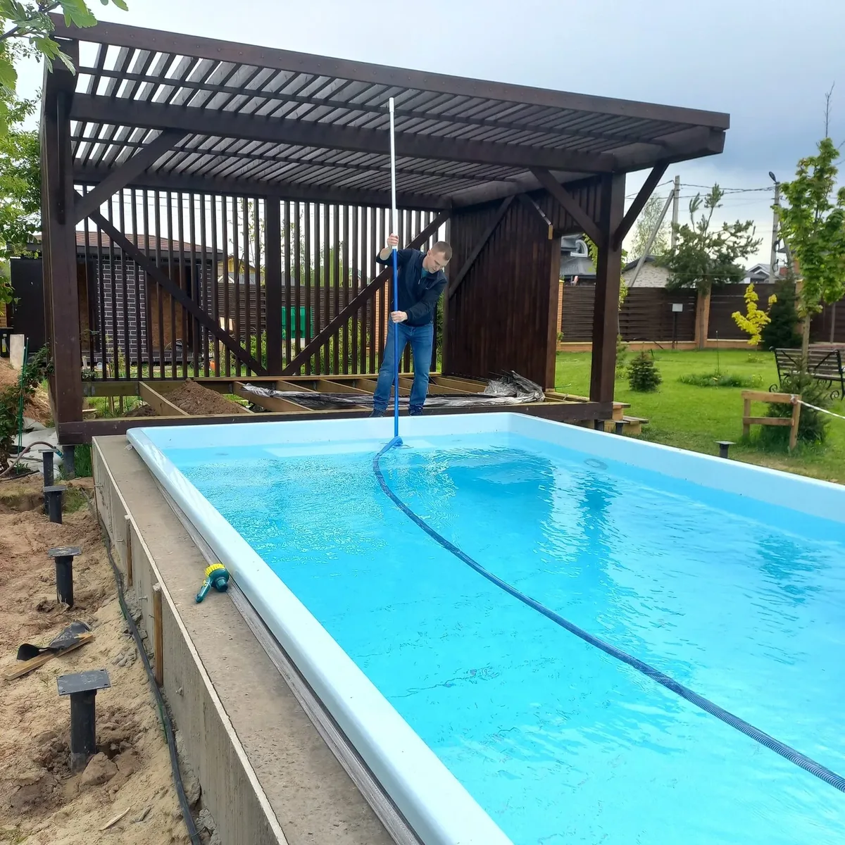 Копинговый бордюрный камень для бассейна Laguna в Сортавале