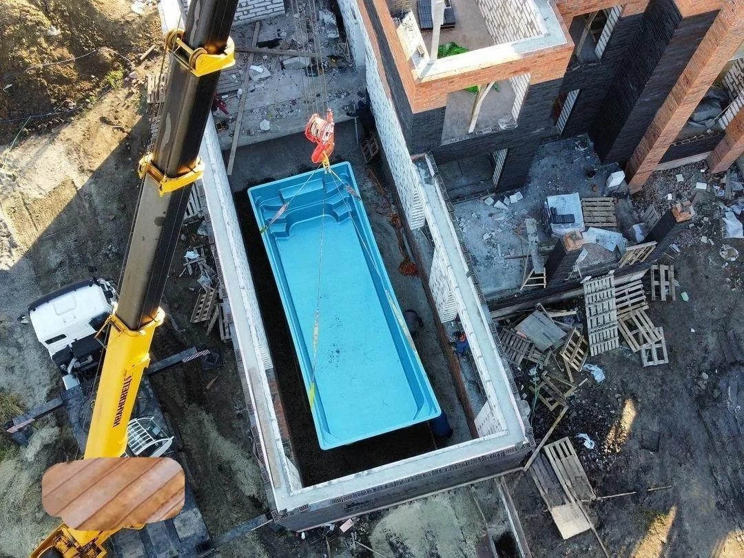 Laguna 9 — зона отдыха у бассейна в Сортавале